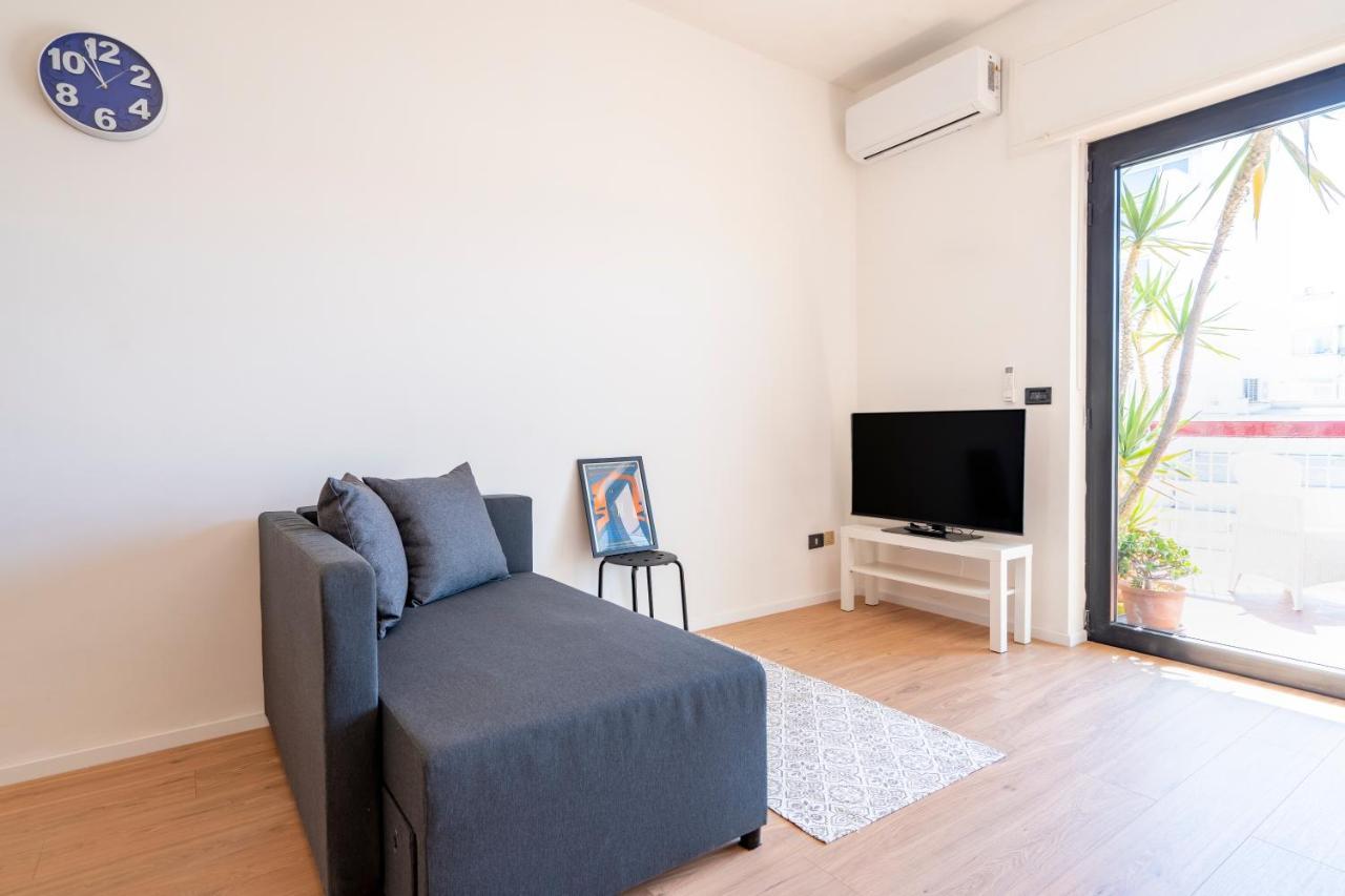 Central & Elegant Loft - With Balcony Bari Kültér fotó