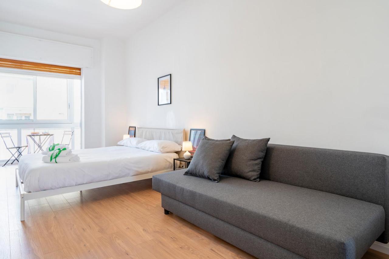 Central & Elegant Loft - With Balcony Bari Kültér fotó
